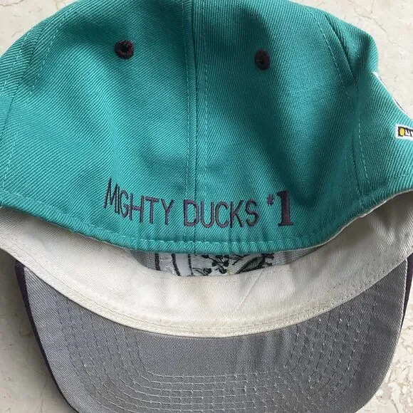 Vintage NHL Anaheim Mighty Ducks #1 Apparel Fitted Hat Size 7.25 Hockey team USA - Picture 15 of 16